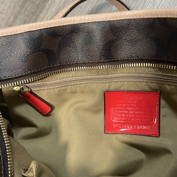 Coach tote - Picture 3 of 6